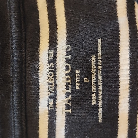 Talbots top size small - Picture 3 of 4